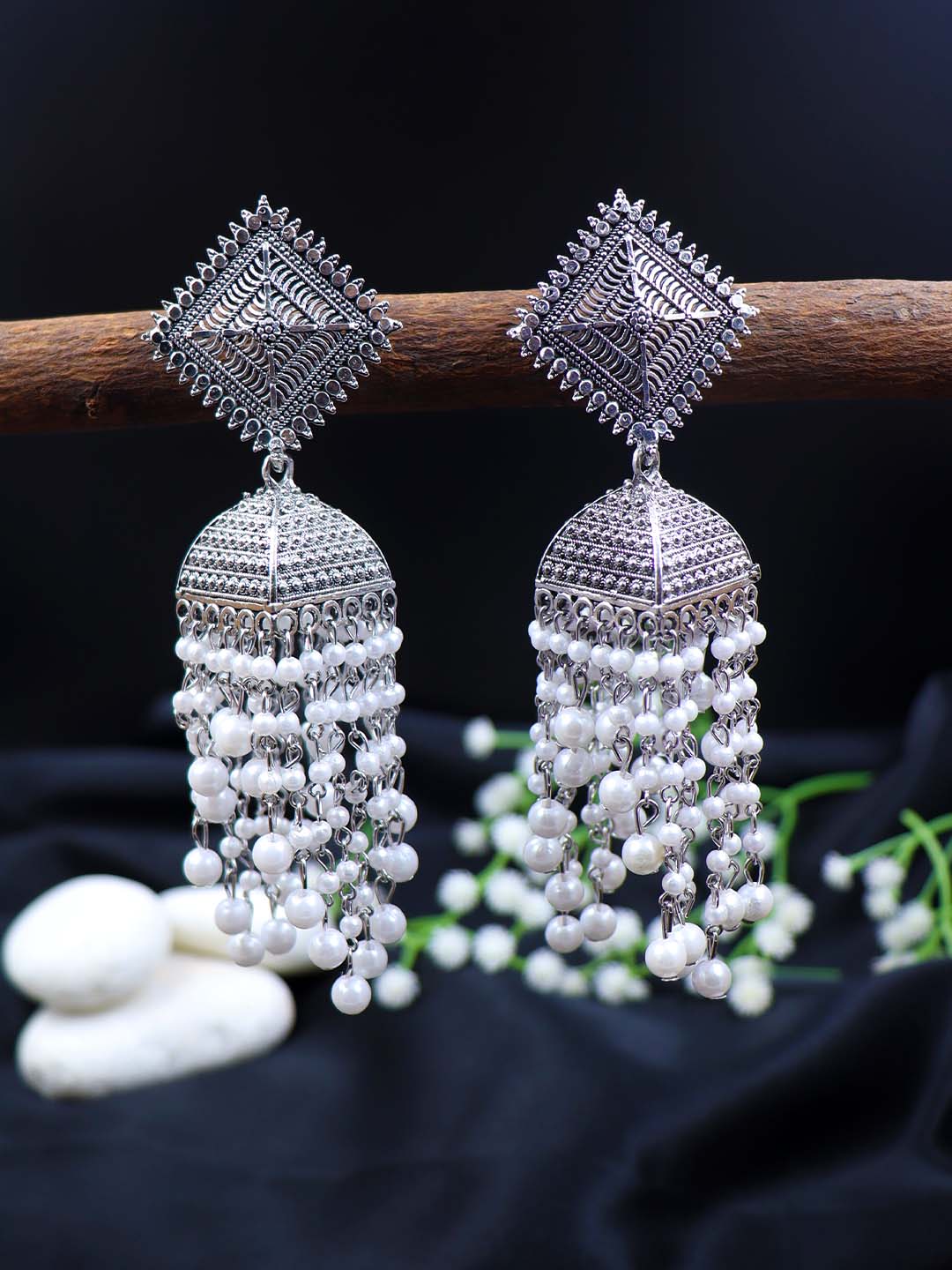 Pearl Kundan Jhumka Earrings