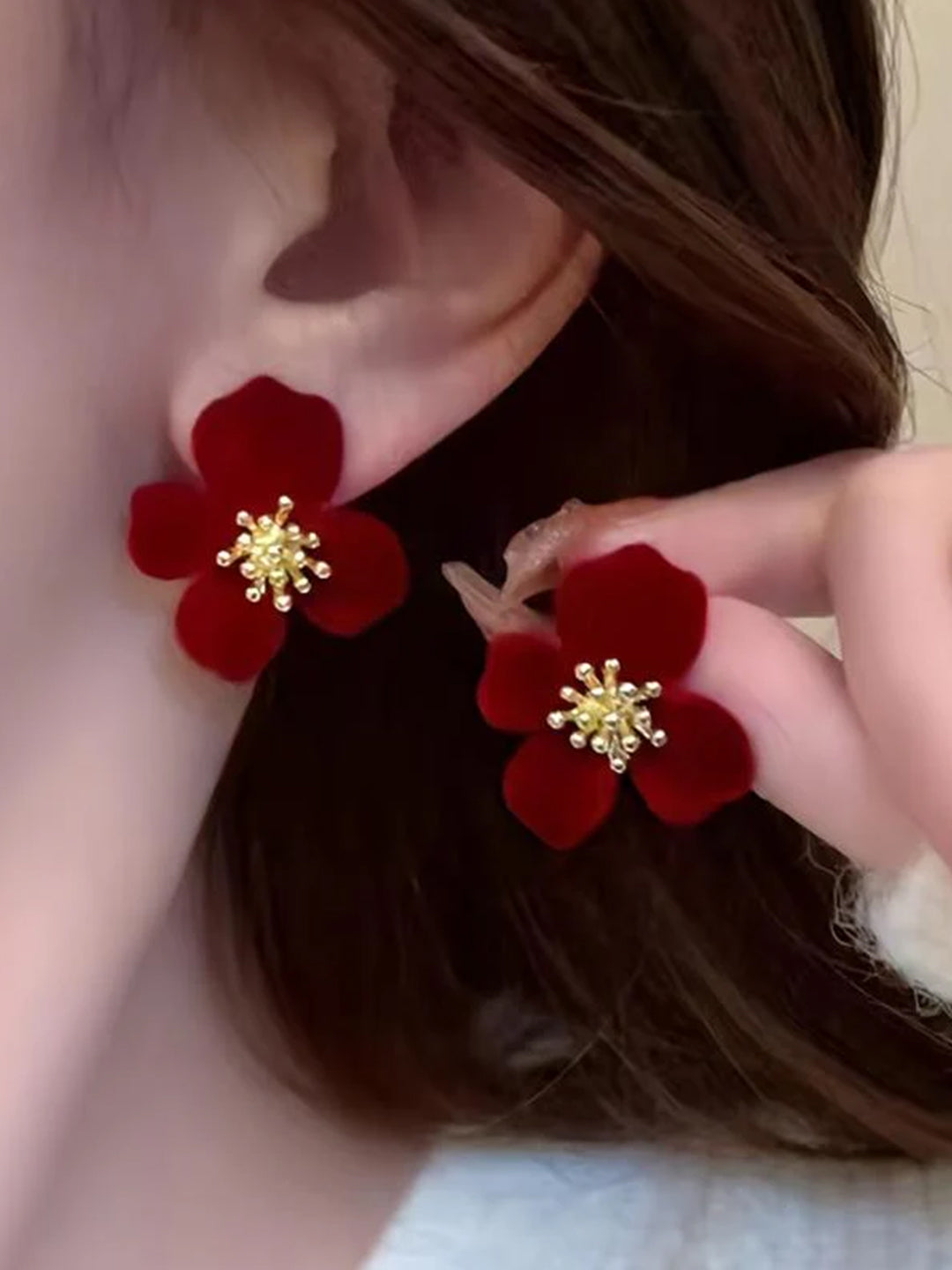 Velvet Flower Earring | 2 Colors
