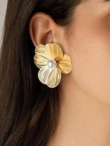 Petal Flower Earrings | 2 Colors