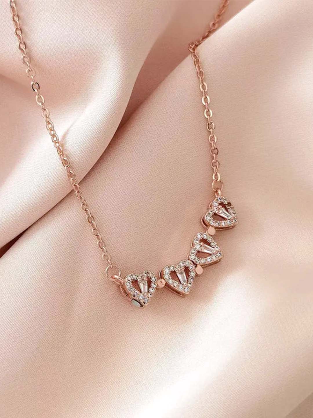 Two-in-One Heart Magnetic Clover Necklace