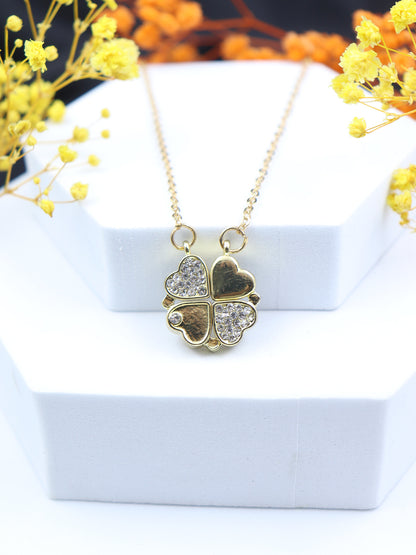 Two-in-One Heart Magnetic Clover Necklace in Gold